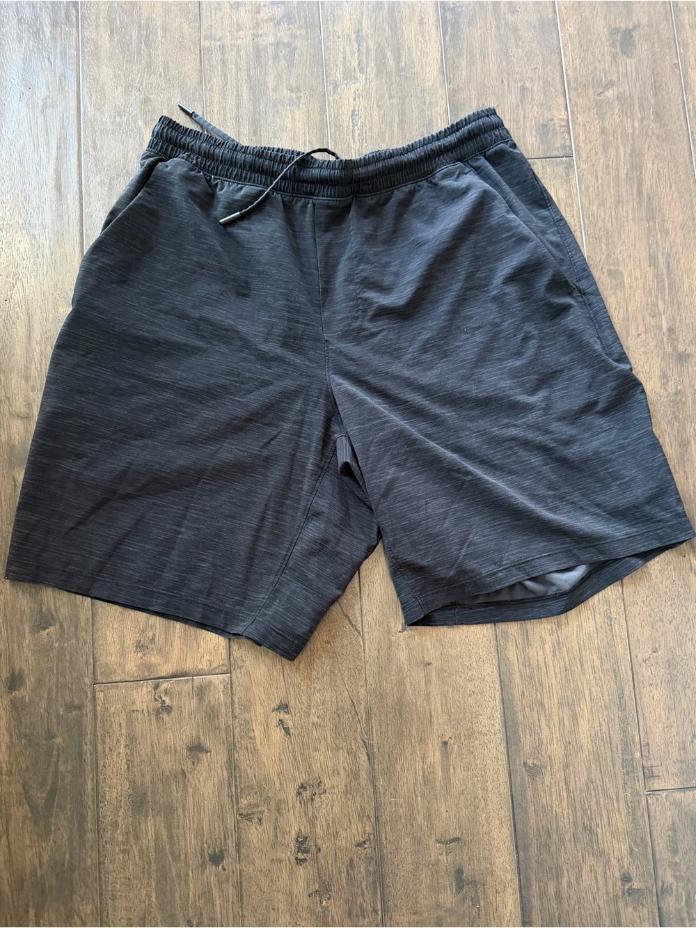 Lululemon Men’s 9” Shorts Black Large Athletic Running Training